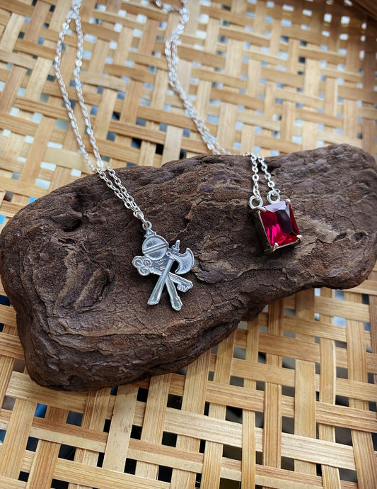 Escapulário Xangô ayra em Prata 950 – Justiça, Equilíbrio e Força Divina