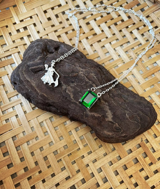 Escapulário Oxóssi em Prata 950 – Proteção e Sabedoria da Floresta