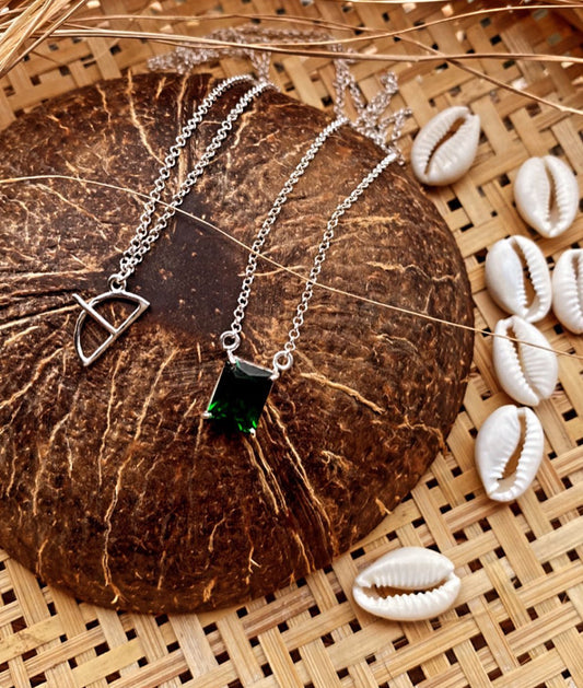 Escapulário Oxóssi em Prata 950 – Proteção e Sabedoria da Floresta